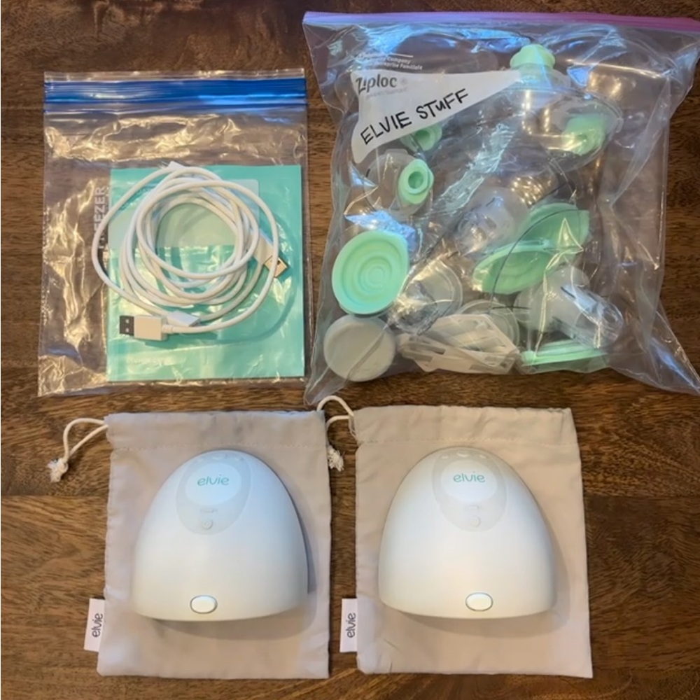 Elvie Breast Pump Set with Accessories